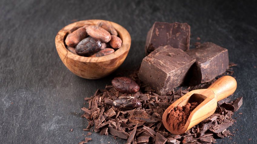 Czekolada zawiera wiele cennych składników