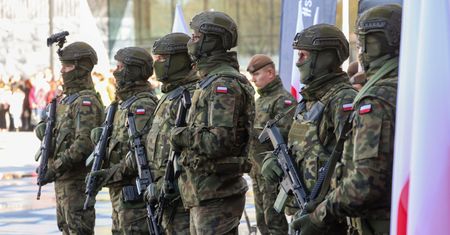 Zwiększa się liczba żołnierzy w przesmyku suwalskim