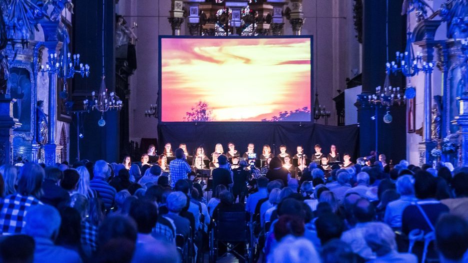 Rozpoczynający się właśnie weekend zapowiada się bardzo ciekawie zarówno dla mieszkańców, jak i turystów przebywających w tym czasie w Toruniu. Atrakcji naprawdę jest sporo.