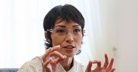 Barbara Mróz-Gorgoń pracuje na uczelni, ale są zmiany. Rektor tłumaczy