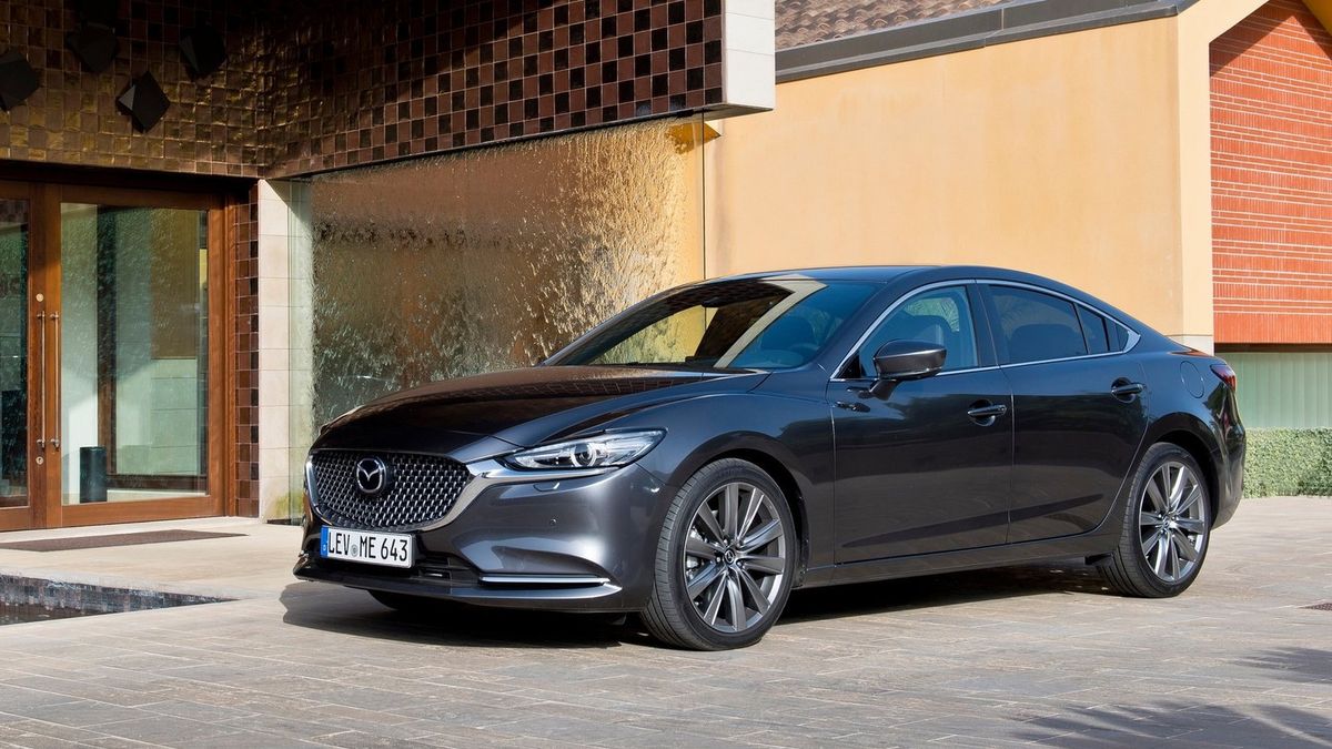 Mazda 6