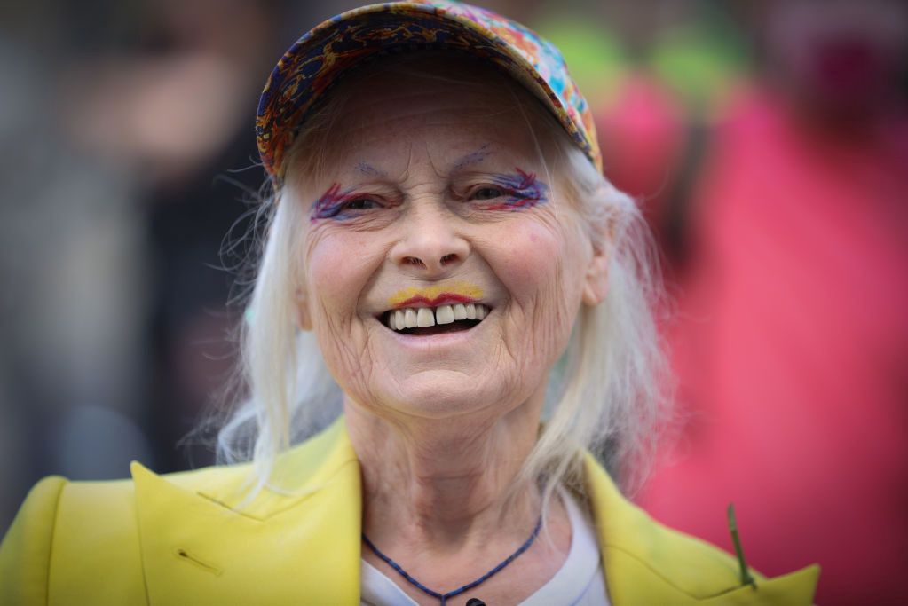 Vivienne Westwood wykorzystała zdjęcia z orgii. Te projekty zbulwersowały świat