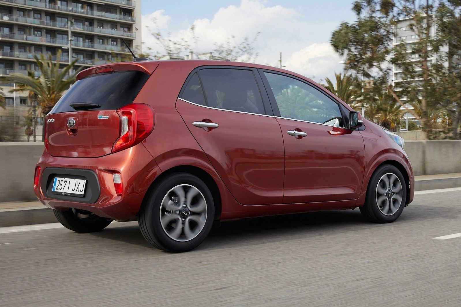 Kia Picanto - jeden z najlepiej wyposażonych w swojej klasie samochodów.