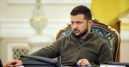 Szturmują Bachmut i Sołedar. Zełenski alarmuje