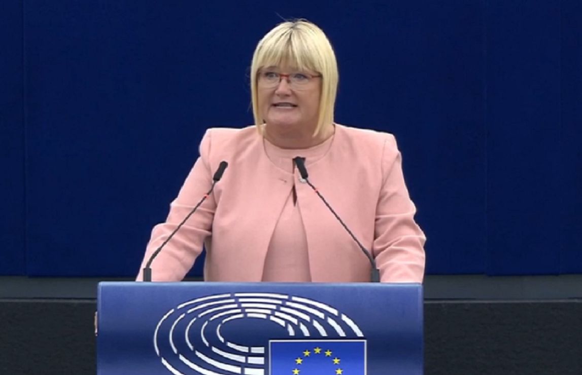 Debata w PE. Prawicowe europosłanki bronią Polski