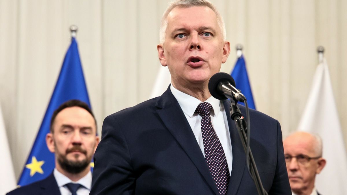 Szef MSWiA Tomasz Siemoniak