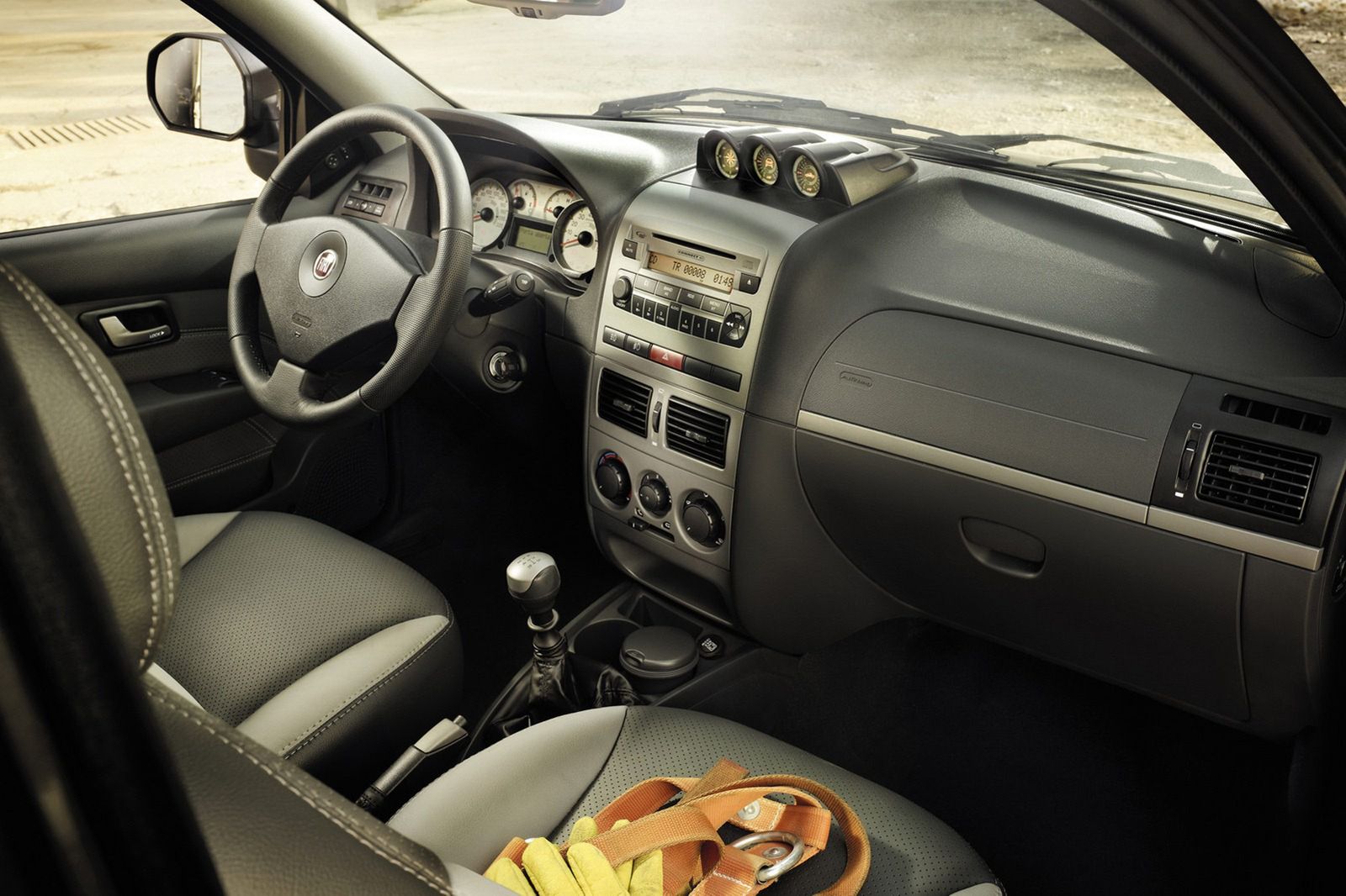 2012 Fiat Strada