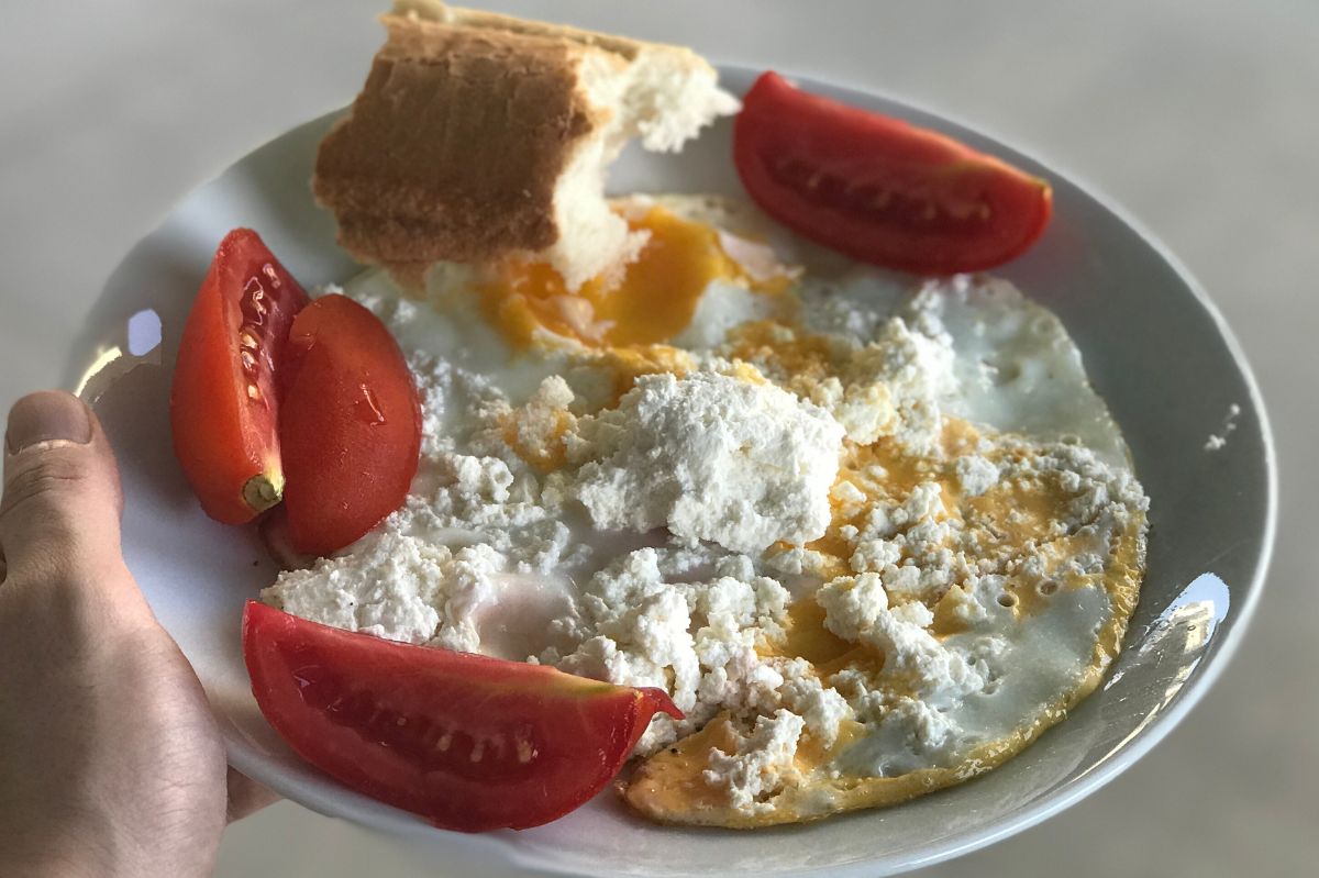 Was sollte man zum Abendessen essen, um besser zu schlafen?