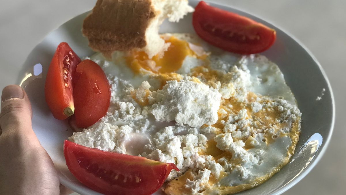 Co jeść na kolację, żeby lepiej spać? 