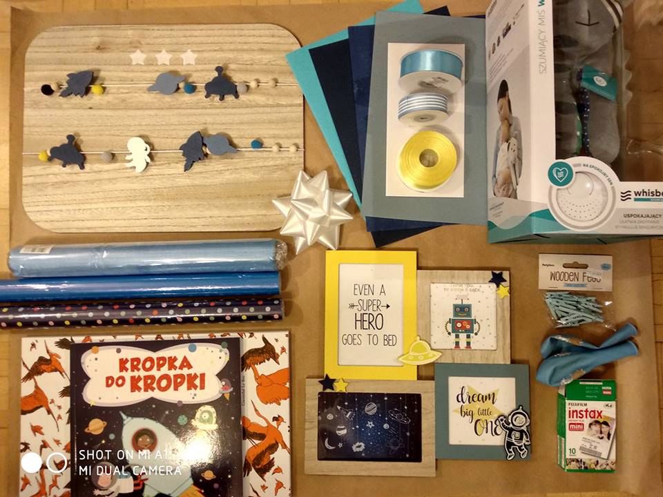 Zaczynamy pakowanie prezentów