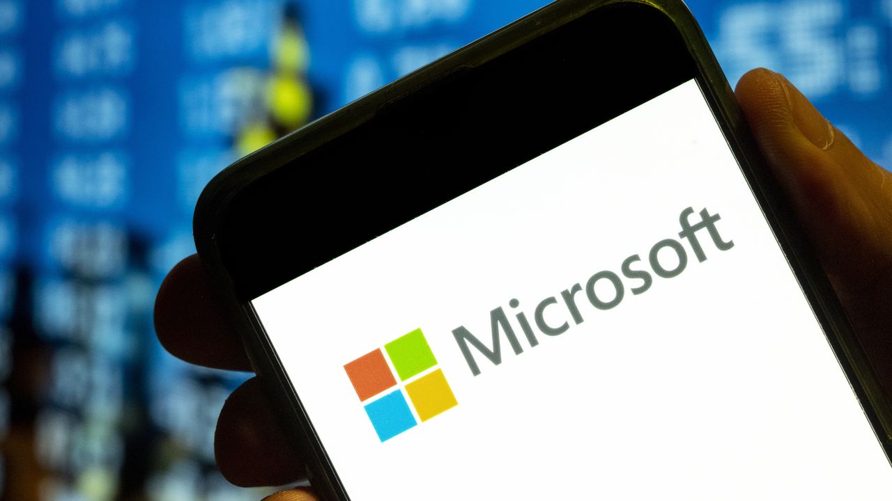 Microsoft szykuje superaplikację? (Budrul Chukrut/SOPA Images/LightRocket via Getty Images)