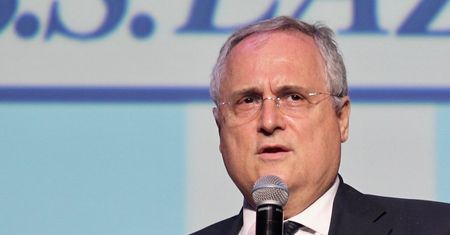 Dzwonił po Zielińskiego? Internauci przypomnieli komiczne zdjęcie prezesa klubu