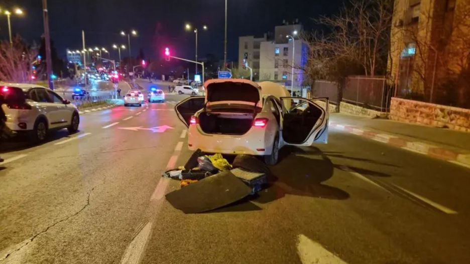 Samochód, którym przemieszczali się terroryści