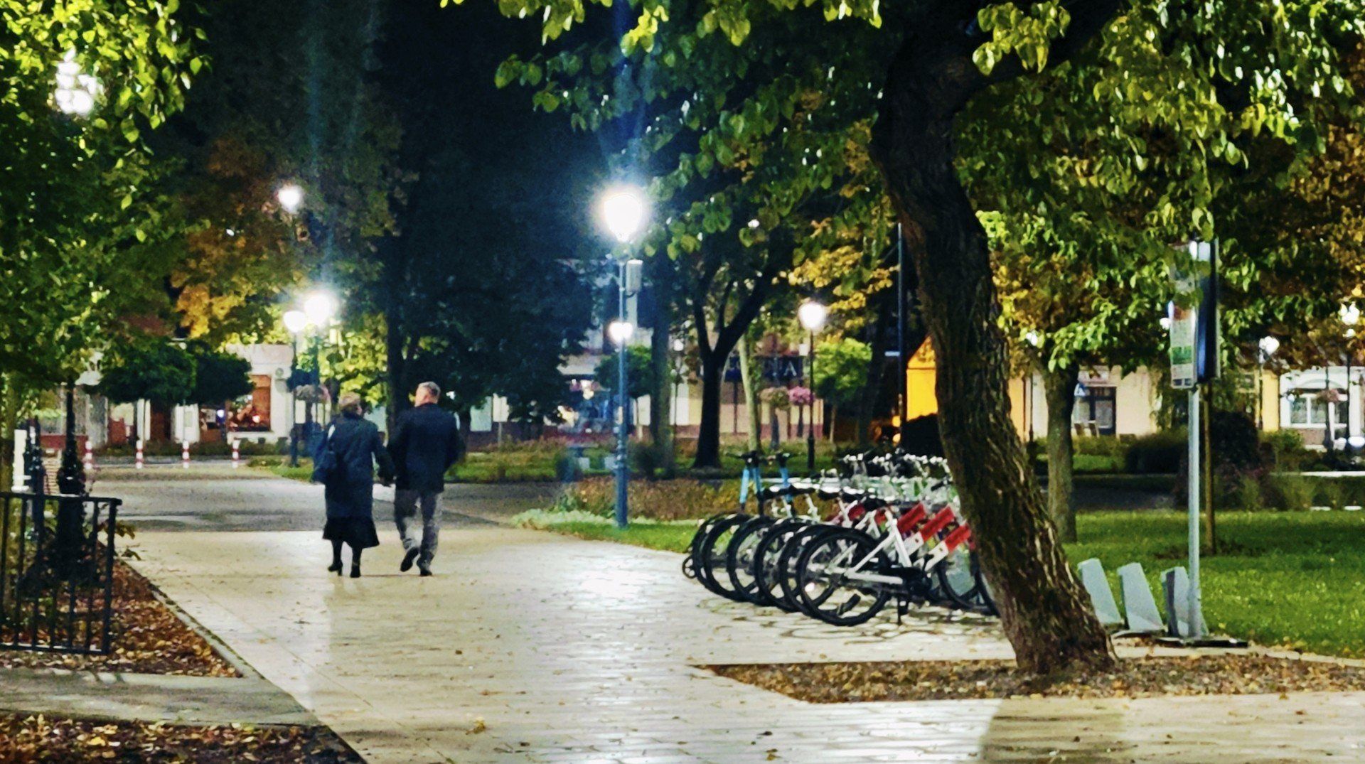 Rynek w Stalowej Woli-Rozwadowie