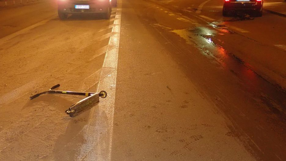 Tarnowskie Góry. Dwa wypadki z udziałem dzieci na hulajnogach.