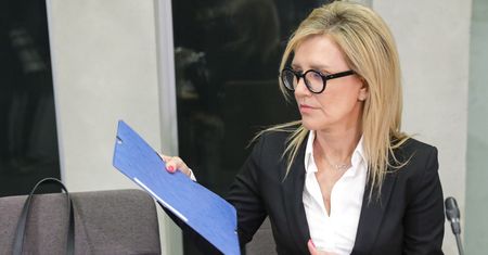 Wrzosek, "dwie wieże" i wrzenie w prokuraturze. "Oczekiwałbym zmiany referenta"