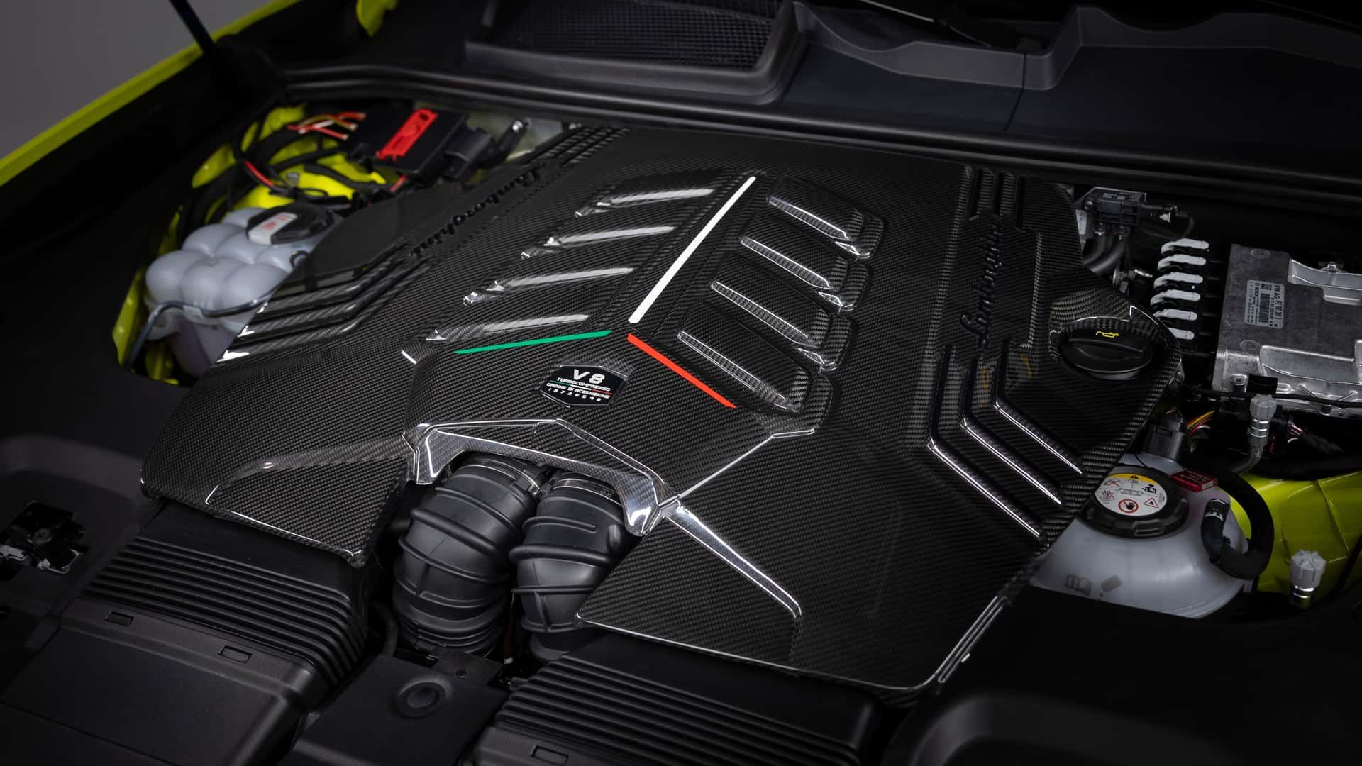 Lamborghini Urus SE Performante
