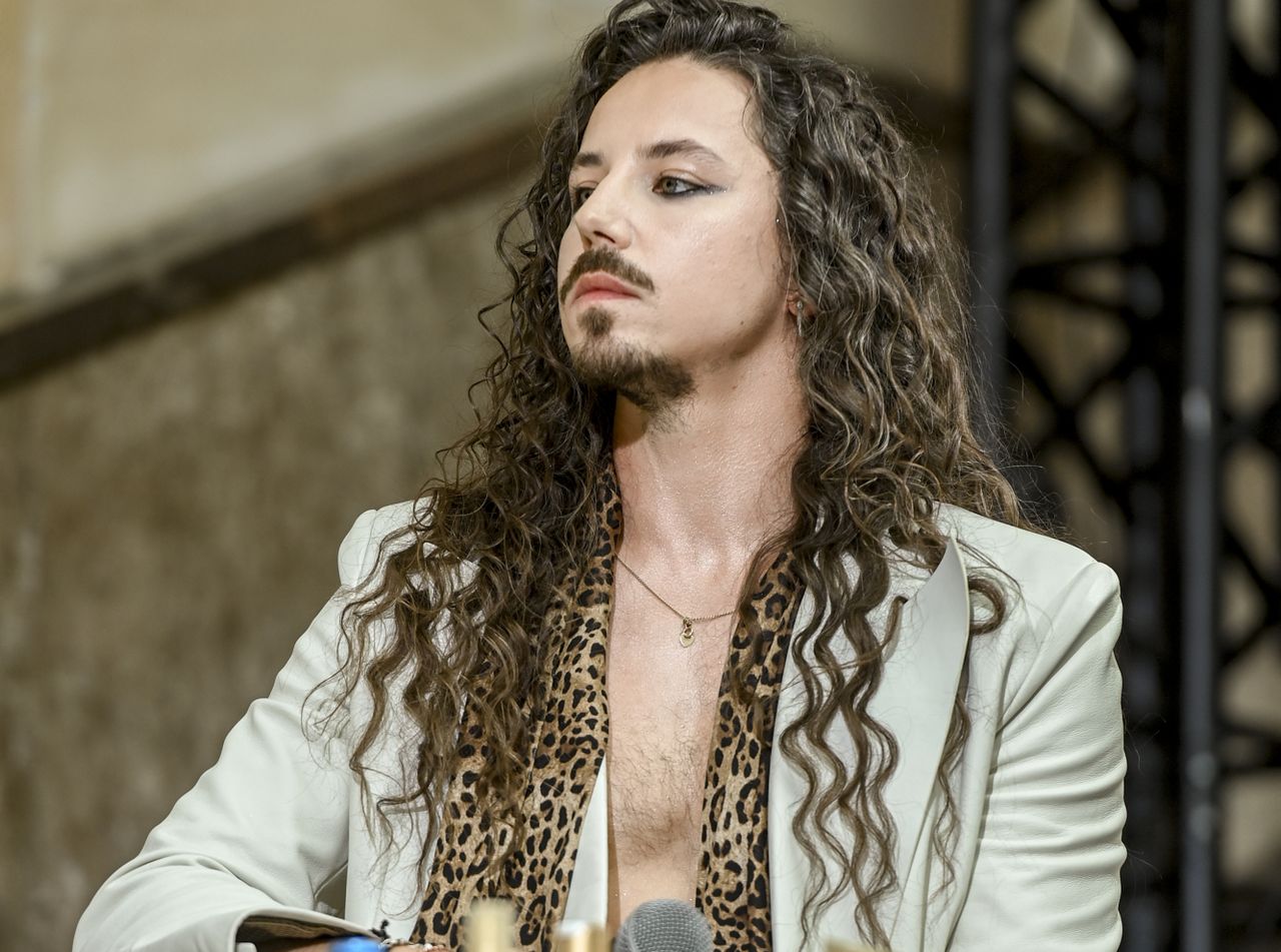 Michał Szpak jest królem ekstrawagancji