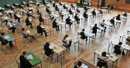 Egzamin ósmoklasisty: matematyka. Jakie były zadania? Uczniowie dzielą się emocjami