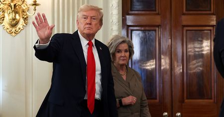 Kieruje pracami Białego Domu. Trump przekazał smutną wiadomość