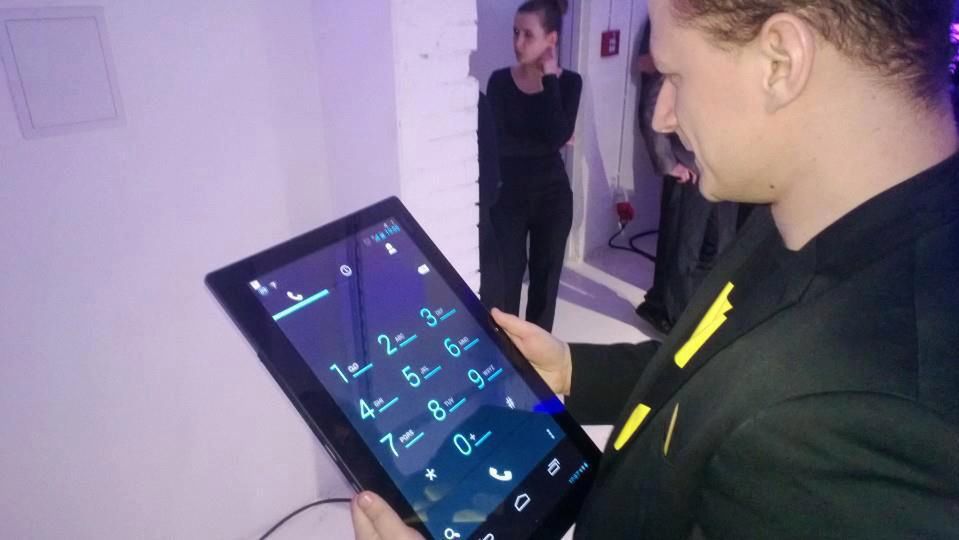 Chcesz kupić phablet? Pożegnaj się z życiem towarzyskim 1