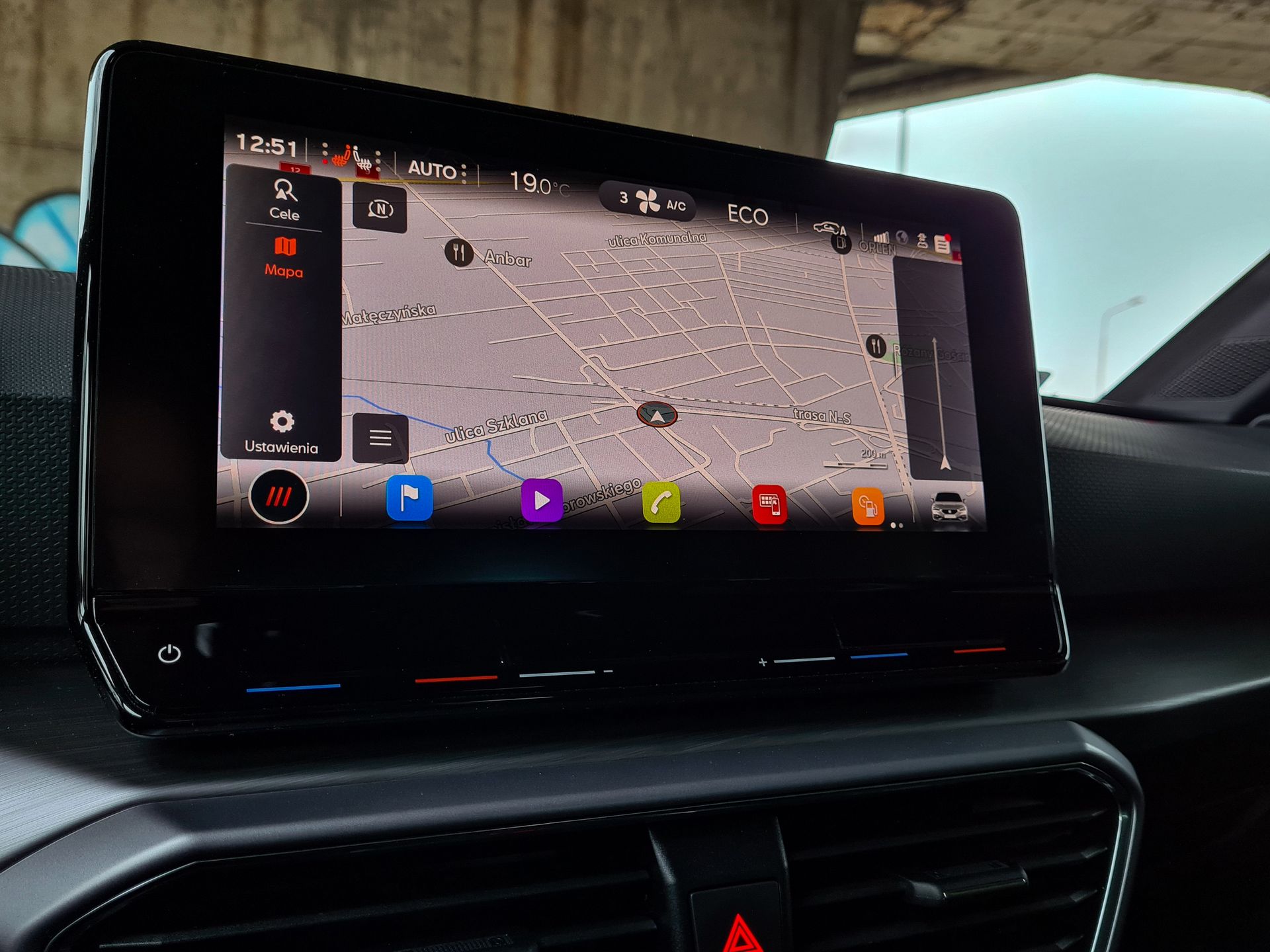 Seat Leon e-HYBRID: System zarządzania energią i sterowanie dotykowe 13