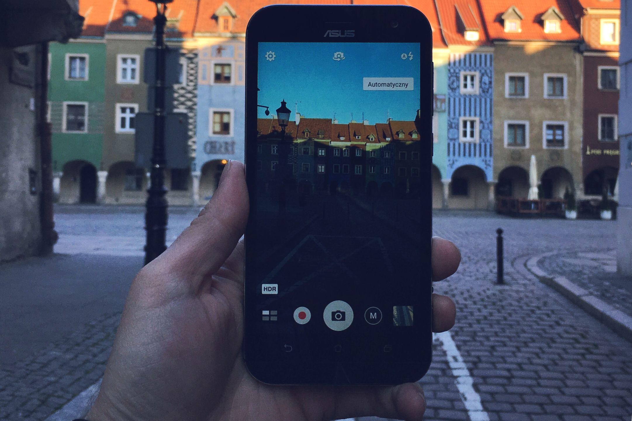 Smartfon na wakacjach, czyli jak się przygotować na wyjazd urlopowy 3