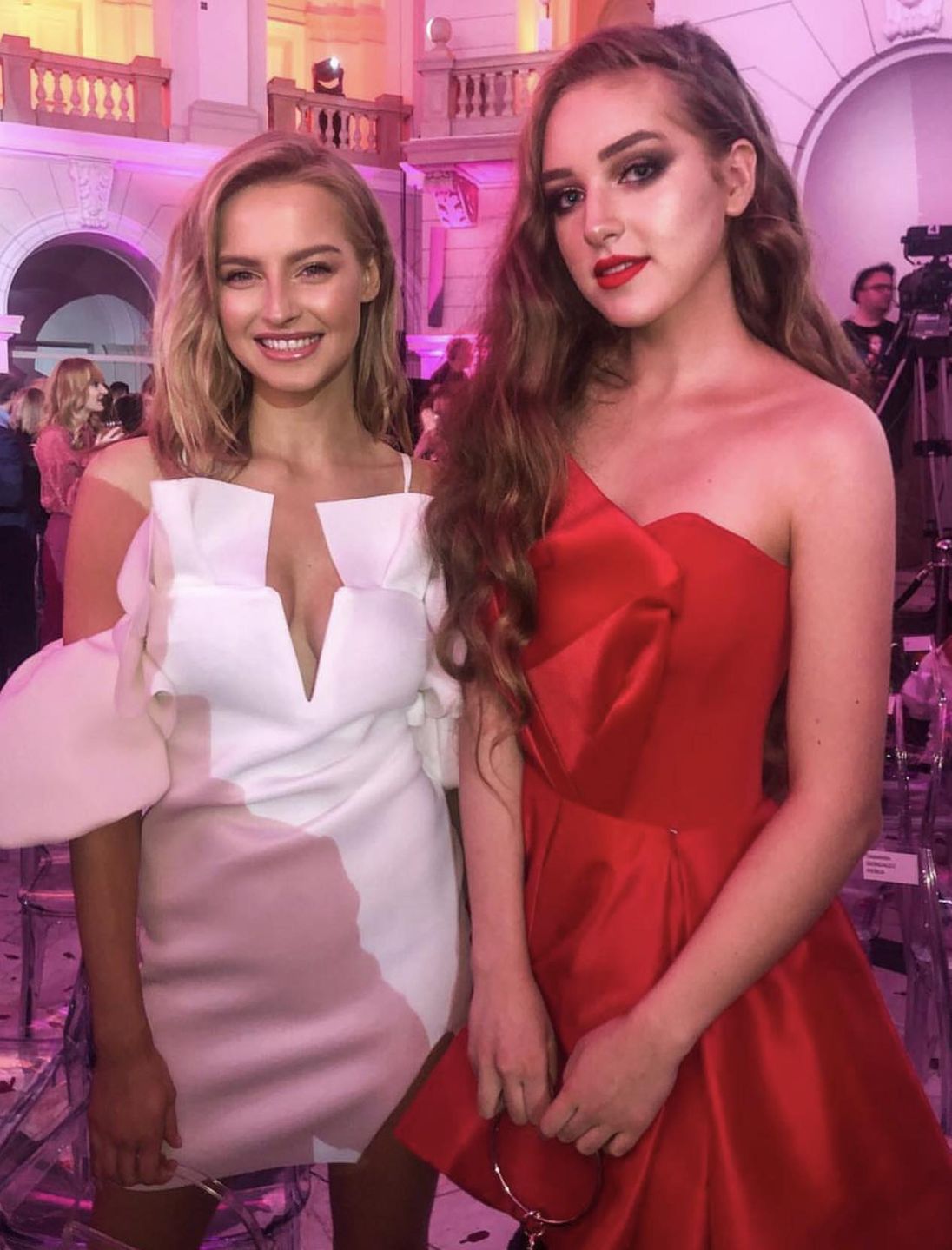 Caroline Derpienski i Karolina Pisarek