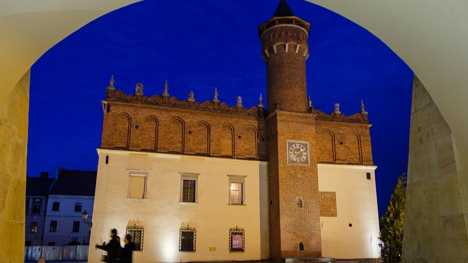 Koronawirus w Polsce. Na zdjęciu ratusz w Tarnowie (zdjęcie ilustracyjne)