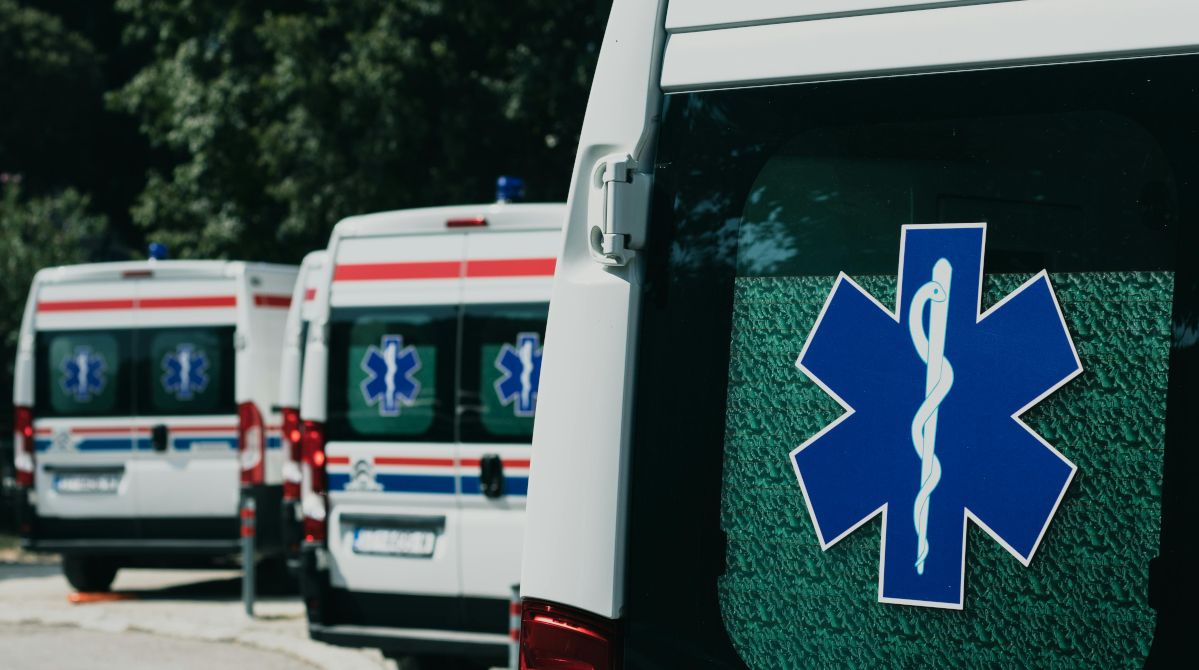 Nowa karetka trafi do szpitala w Zduńskiej Woli. Umowa już podpisana