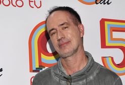 Musiał przerwać pracę ze względu na chorobę córki. Popularny prezenter wraca do TV