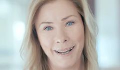 Małgorzata Potocka reklamuje Bioliq „skoncentrowany na skórze” (wideo)