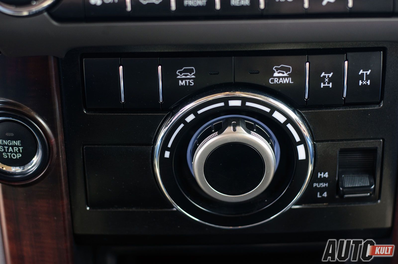 Toyota Land Cruiser 150 3,0 D4D A/T Invincible - test [galeria zdjęć] 22