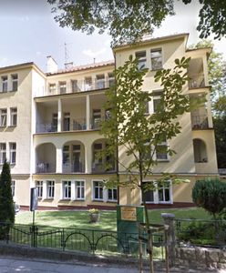 Koronawirus. Ubywa izolatoriów na Dolnym Śląsku. Stały puste