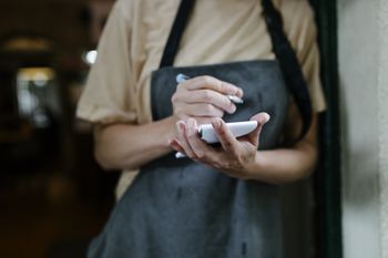 Właścicielka restauracji krytykuje generację Z. "Roszczeniowy ton"