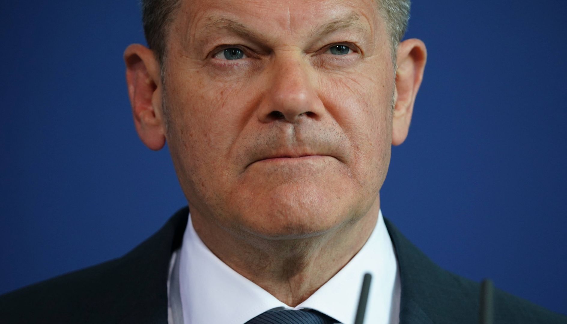 "Scholz tylko udaje, że wspiera Ukrainę". Coraz ostrzejsza krytyka kanclerza Niemiec