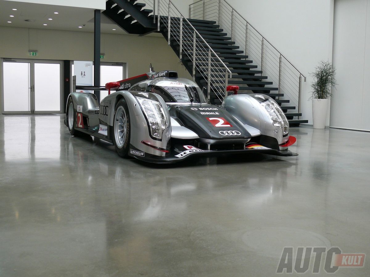 Audi active safety