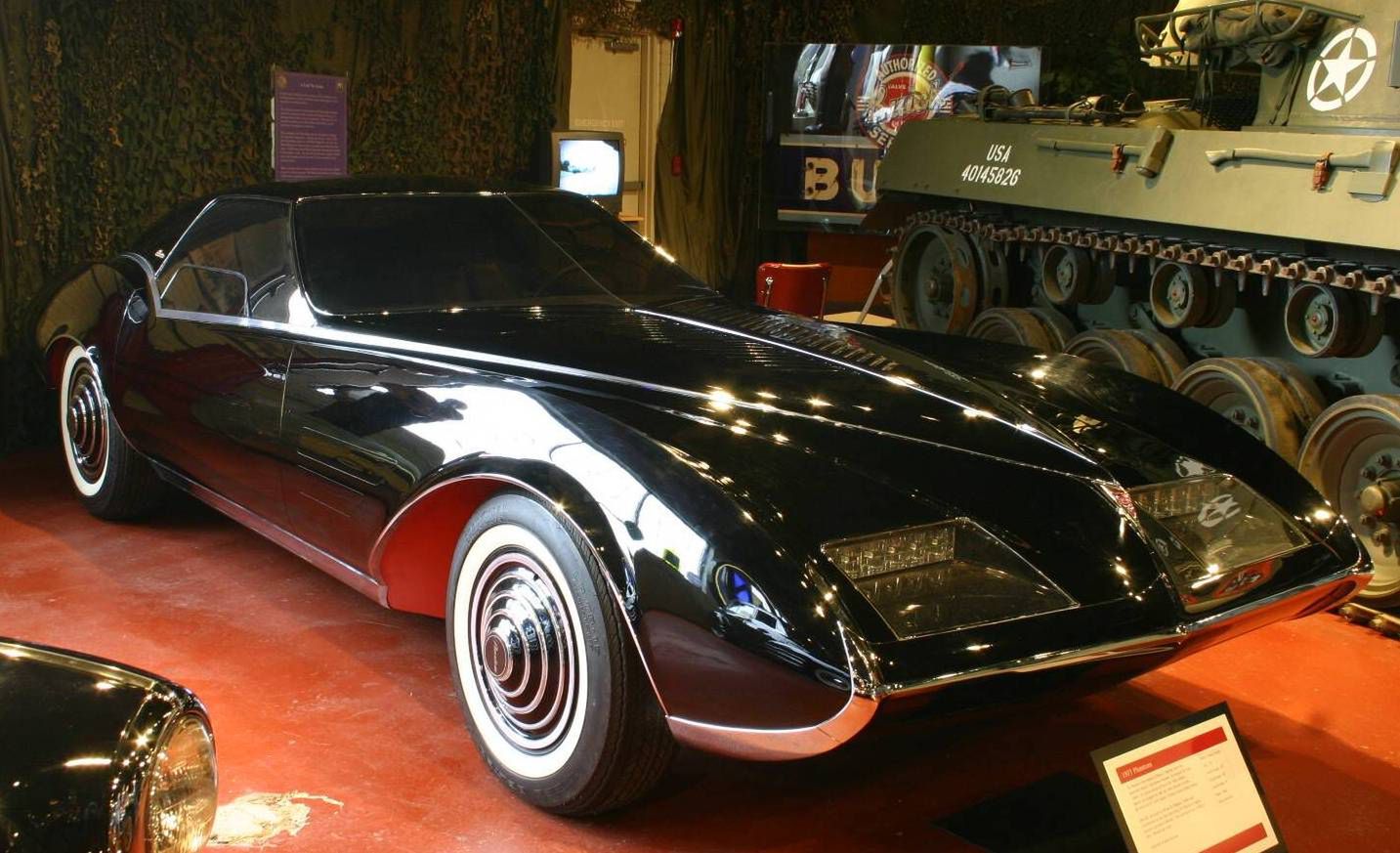 1977 Pontiac Phantom