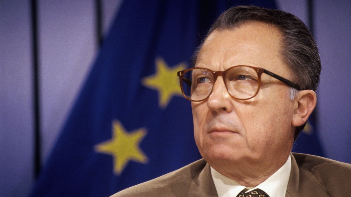 Jacques Delors, przewodniczący KE w latach 1985-1995