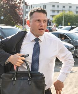 "Poparcie" Mentzena. Ekspert zwraca uwagę na jeden detal. "Ograł go"