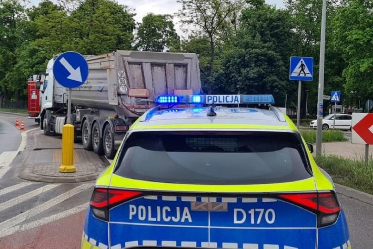 Ciężarówka potrąciła nastolatka na pasach w Niemcach | fot. Lubelska Policja