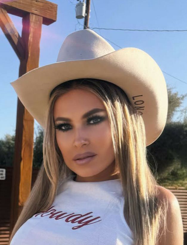 Carmen Electra