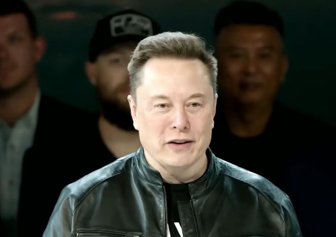 SpaceX i Tesla razem? Musk chce fuzji swoich koncernów
