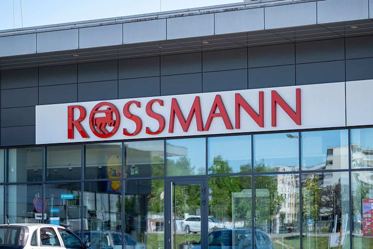 Od 16 lipca w Rossmannie. Ruszyły promocje. Nawet 100 zł taniej