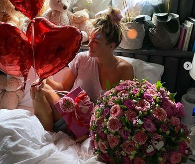 Rozenek obsypana prezentami na walentynki. Zdradziła, co było w pudełku