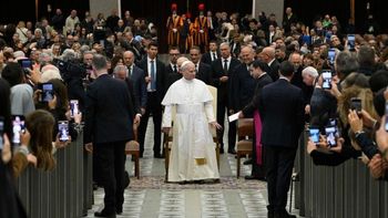 Papież na Koncercie przed Bożym Narodzeniem. Muzyka prowadzi serca ku Bogu