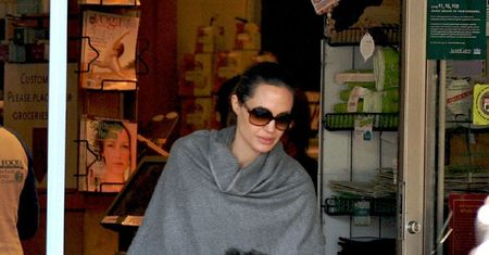 Tak UBIERA DZIECI Angelina Jolie... ZDJĘCIA!