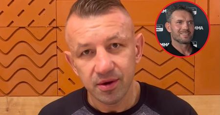 Grzmi na temat Adamka. "Zachował się jak cham"