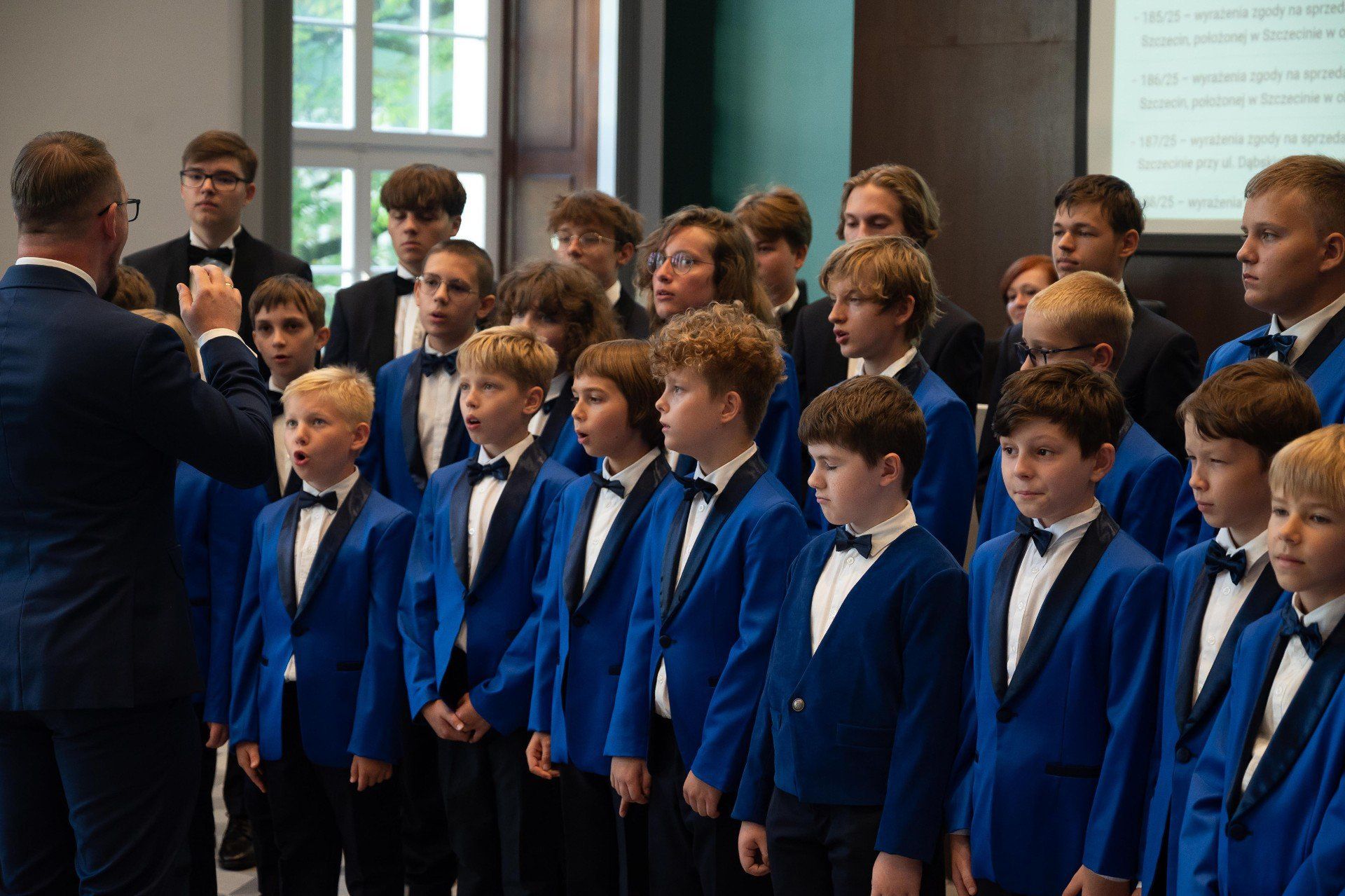 &#34;Słowiki &#34; nagrodzone Medalem za zasługi dla Szczecina