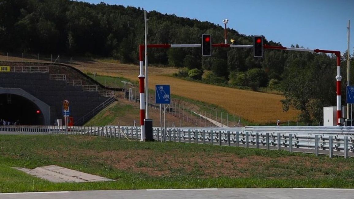 Odcinkowy pomiar prędkości w tunelu na S3